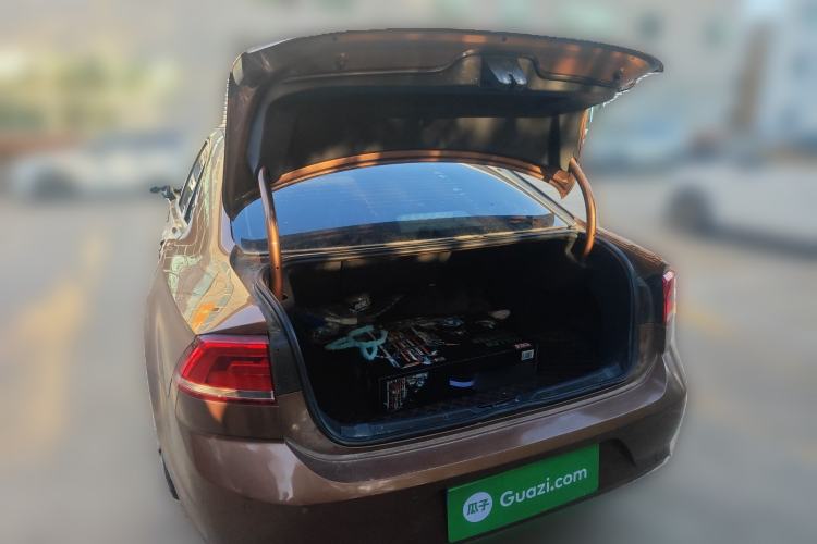 Used Volkswagen Lamando 2015 280TSI DSG Luxury Edition
