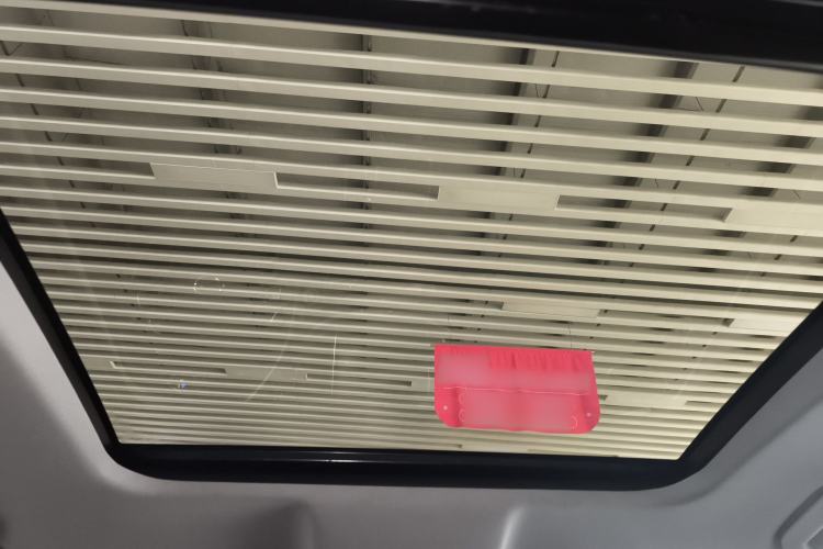 Used GAC Trumpchi GS8 2017 320T Four-Wheel Drive Luxury Smart Connectivity Version (7 Seats) Headliner