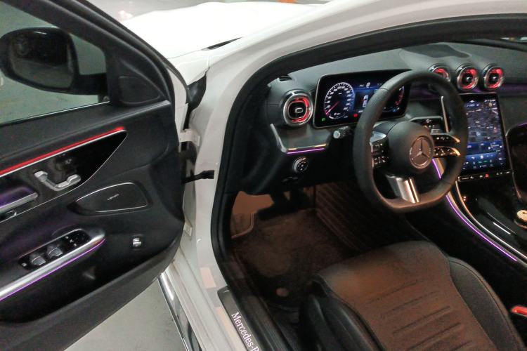 Used Mercedes-Benz C-Class 2024 Restyled C 260 L Sport Edition Driver Seat