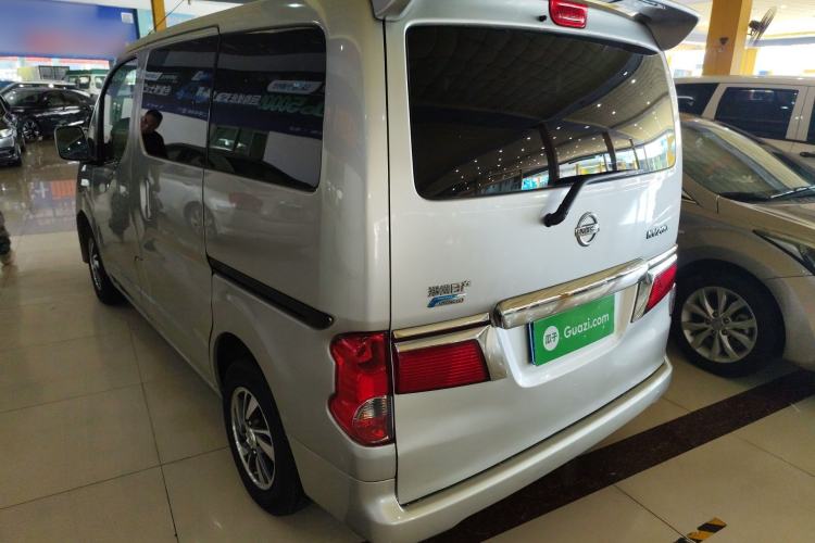 Used Nissan NV200 2018 1.6L CVT Luxury Model Exterior 2