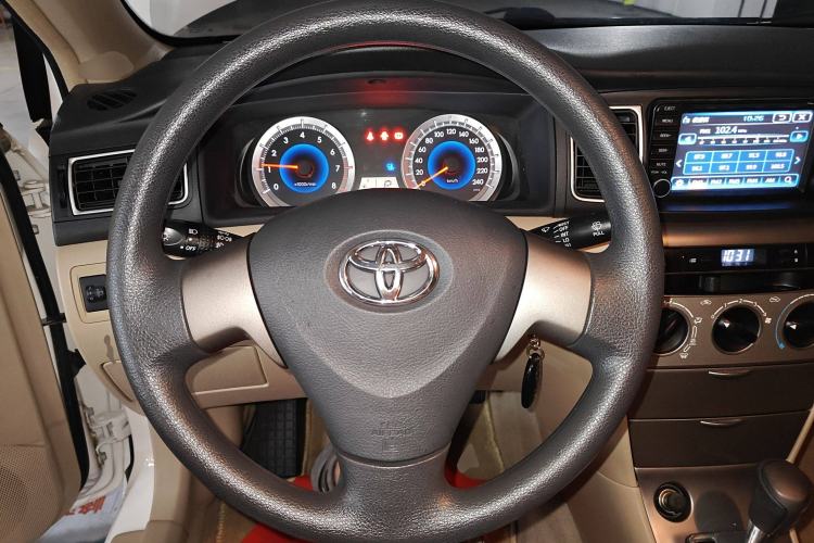 Used Toyota Corolla EX 2013 1.6L Automatic Excellence Edition Steering Wheel