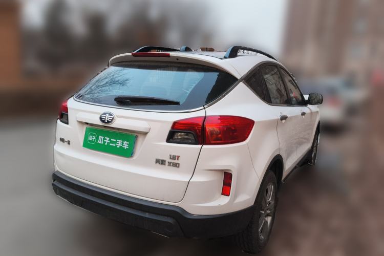 Used Bestune X80 2015 1.8T Automatic Sport Model
