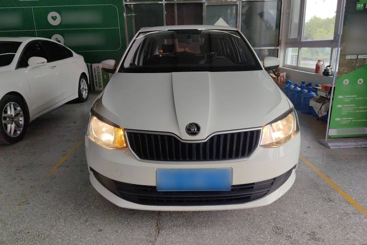 Used Skoda Fabia 2017 1.4L Automatic Car Enjoy Edition
