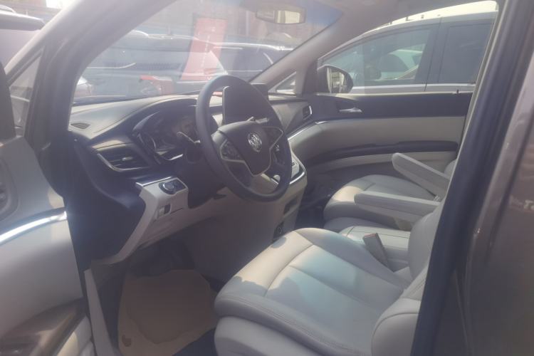 Used Buick GL8 2023 Land Executive Class Smart Enjoyment Model Left Front Seat