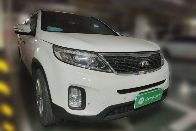Used Kia Sorento 2013 2.4L 5-seat Gasoline Luxury Edition Front Right 45 Deg