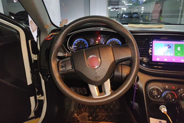 Used Fiat Viaggio 2015 1.4T Automatic Enjoyment Edition
