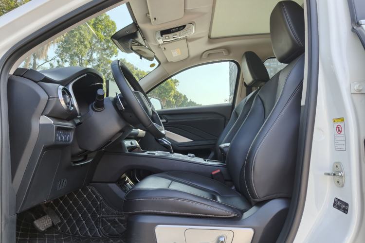 Used Wey VV6 2021 2.0T Two-Wheel Drive Smart Protection+