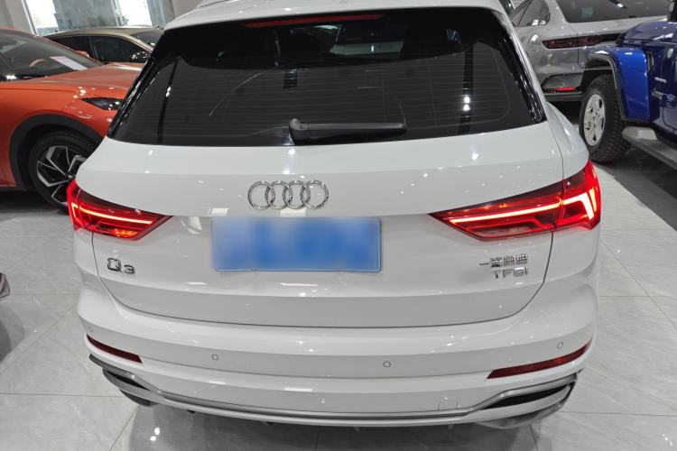Used Audi Q3 2019 35 TFSI Fashion Dynamic Model