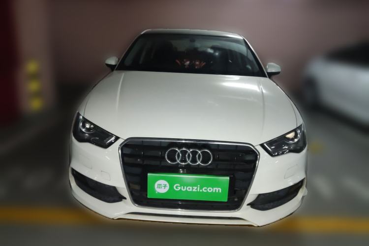 Used Audi A3 2014 Limousine 40 TFSI S line Comfort Model
