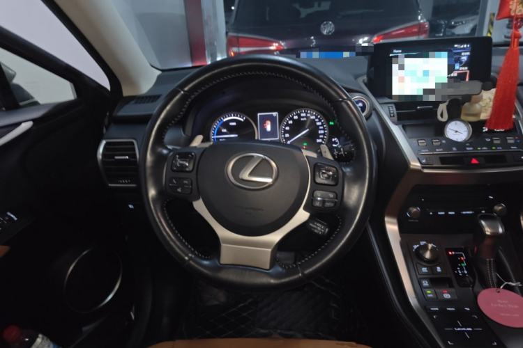 Used Lexus NX 2018 300h All-Wheel-Drive FENGZHI Edition China V Emission Standard
