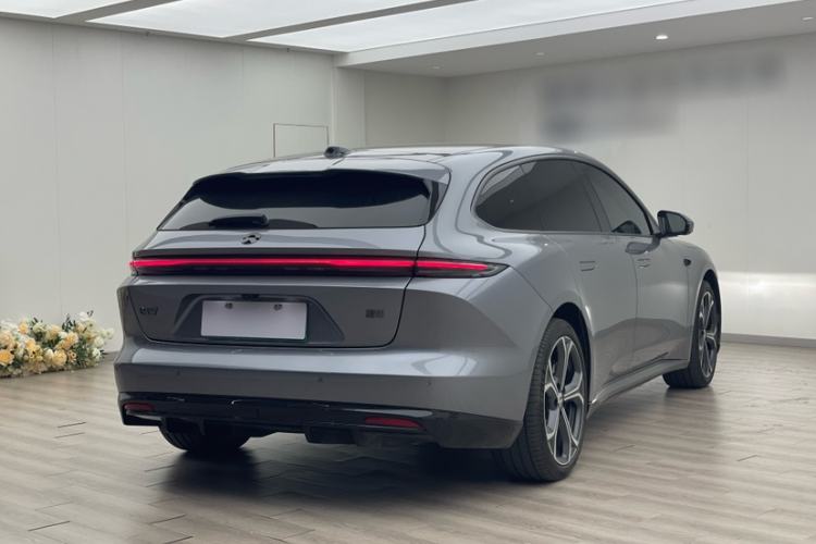 Used Nio ET5T 2025 75 kWh Touring