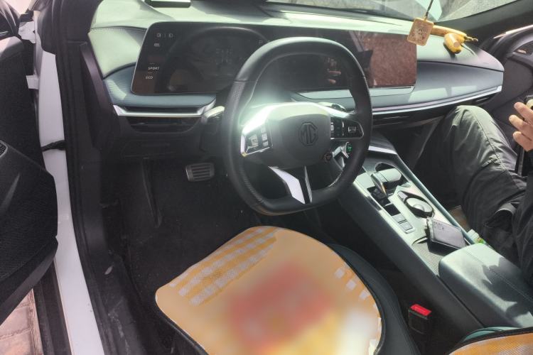 Used MG 7 2023 2.0T Automatic Hunter Luxury Edition