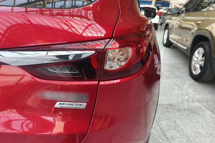 Used Mazda CX-4 2018 2.0L Automatic Two-Wheel Drive Blue Sky Premium Upgrade Version China V Standard
