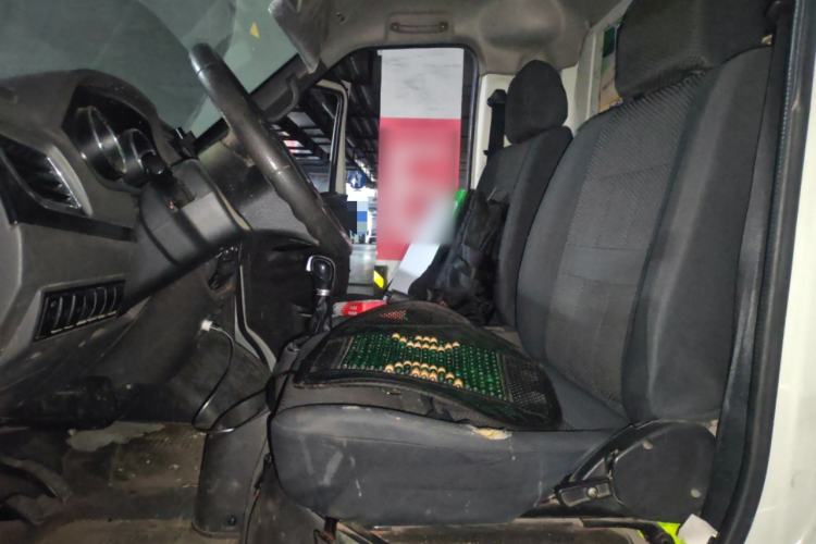 Used Dongfeng Yufeng EM26 2023 Standard Edition 41.472 kWh Henan Lithium Power Left Front Seat