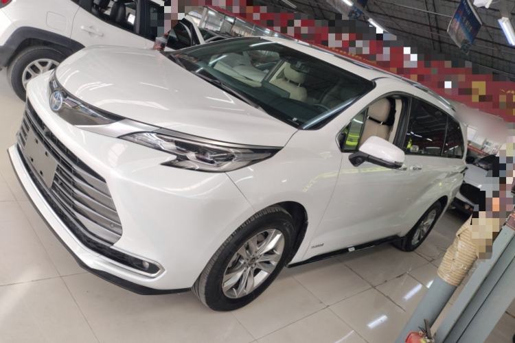 Used Toyota Sienna 2021 2.5L Hybrid Ultimate Edition