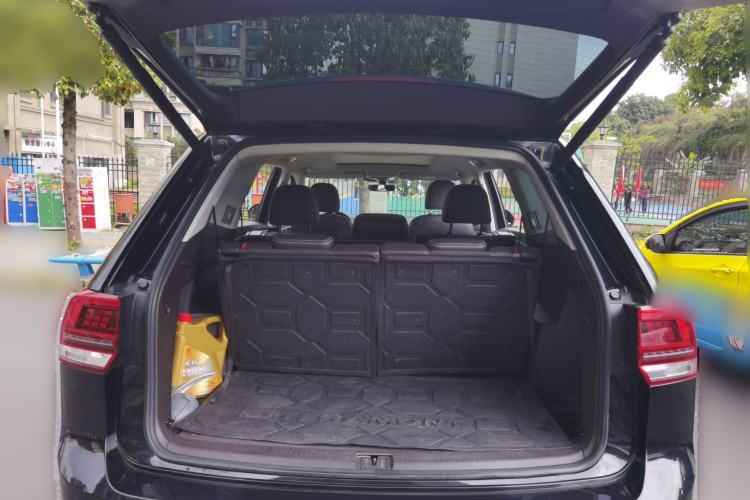 Used Volkswagen Teramont 2017 380TSI Four-Wheel Drive Luxury Edition Trunk