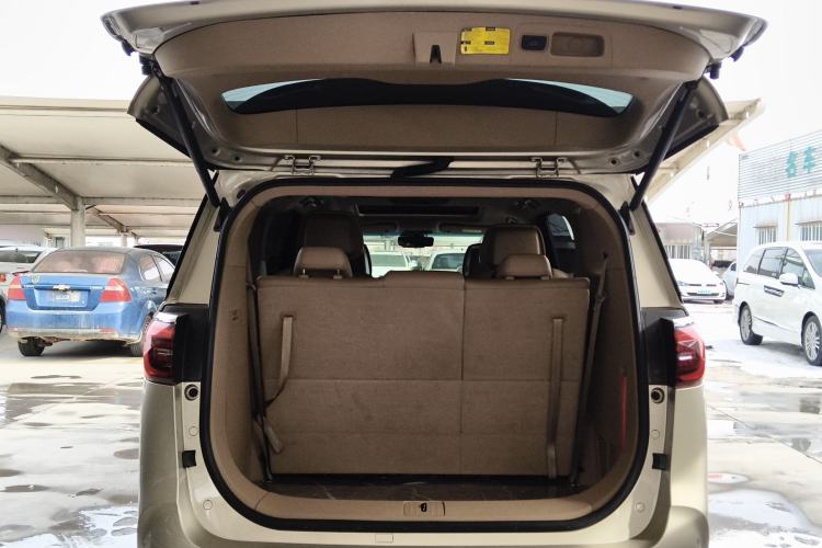 Used Buick GL8 2021 ES Land Cruiser 653T Luxury Edition