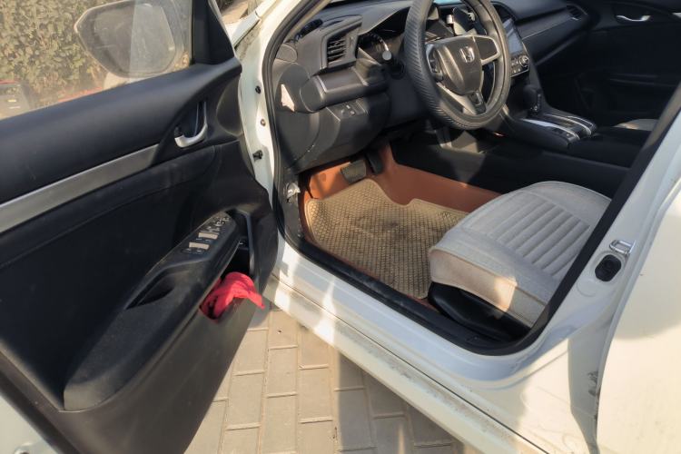 Used Honda Civic 2016 180TURBO CVT Comfort Version
