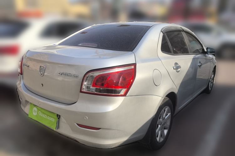 Used Baojun 630 2012 1.5L DVVT automatic comfort version Rear Right 45 Deg