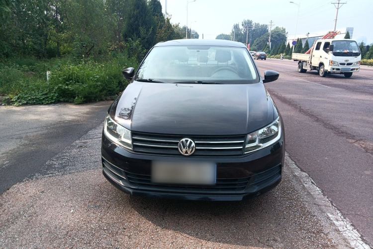 Used Volkswagen Santana 2016 1.6L Manual Fashion Edition Exterior 1