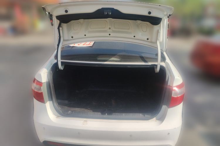 Used Kia K2 2012 Sedan 1.4L MT GLS Commemorative Edition Trunk