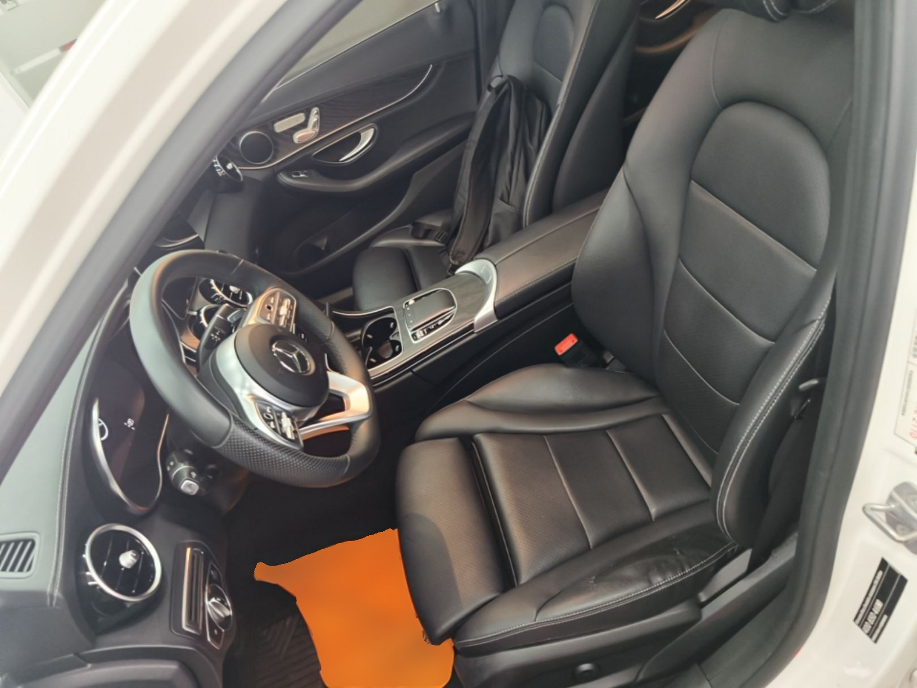 Vordere Reihe im Auto