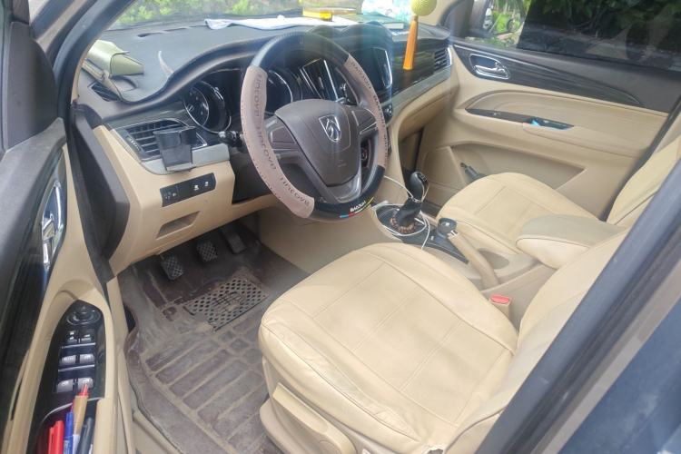 Used Baojun 730 2016 1.5L Manual Comfort Version 7 Seats China V Emission Standard Left Front Seat