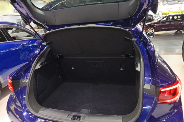 Used Infiniti QX30 2017 1.6T Two-Wheel Drive Fashion Edition
