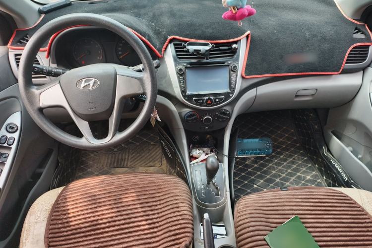 Used Hyundai Verna (older generation) 2014 1.4L Automatic Smart GLS
