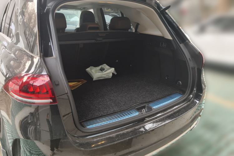 Used Mercedes-Benz GLE 2021 GLE 350 4MATIC Stylish Model Trunk