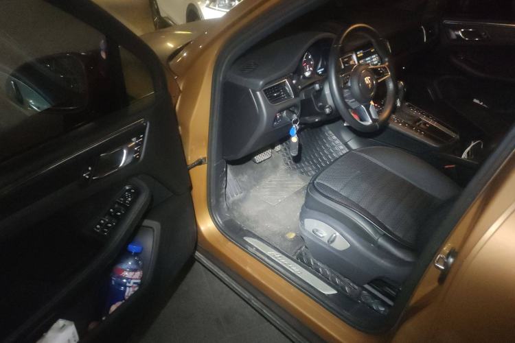 Used Porsche Macan 2014 Macan 2.0T
