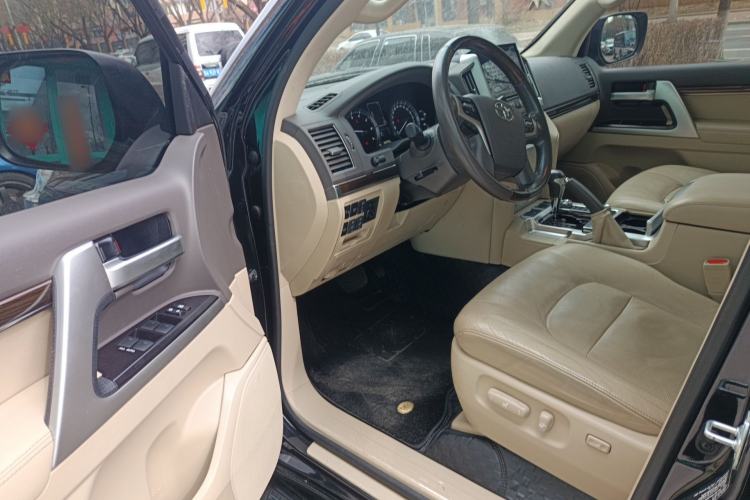 Used Toyota Land Cruiser  Driver Seat