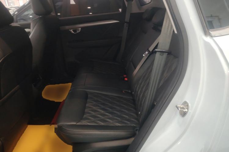 Used Wuling Asta 2022 2.0L DHT Electric-Speed Version