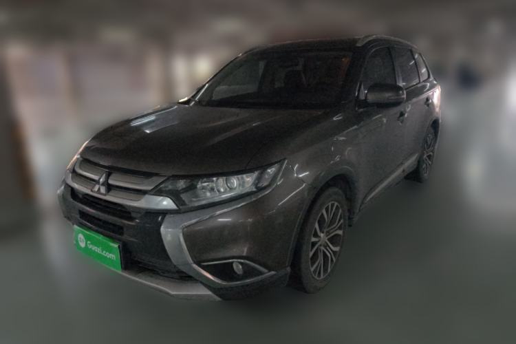 Used Mitsubishi Outlander 2018 2.0L Two-Wheel Drive Glory Edition 5 Seats