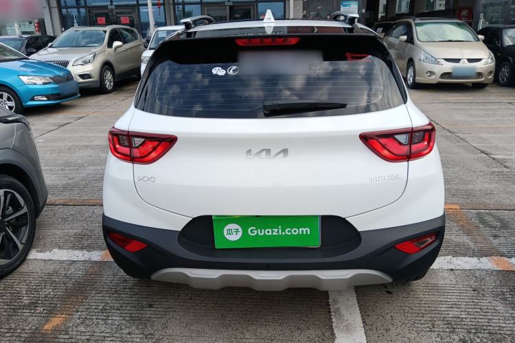 Used Kia kx1 Stonic 2021 1.4L CVT Sunroof Model
