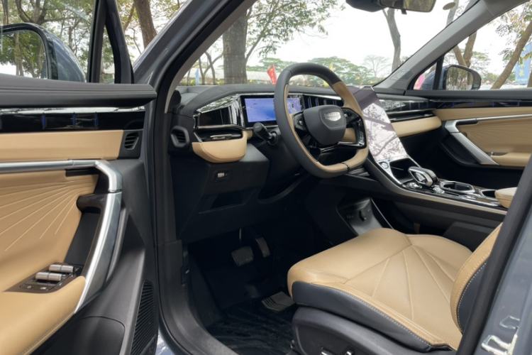 Used Geely Auto FX11 2023 1.5TD DCT Prestige Edition