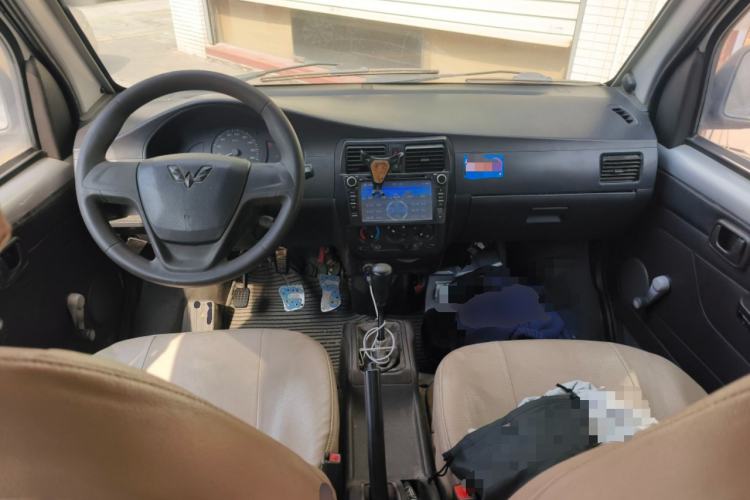 Used Wuling Rongguang 2014 1.2L S Base Model