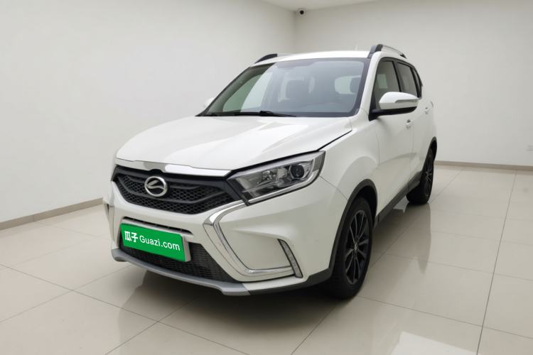 Used Land X2 2017 1.6L Manual Sharp Edition Guazi used car, China used car export, Used car for sale, Used cars, Cheapest cars for sale