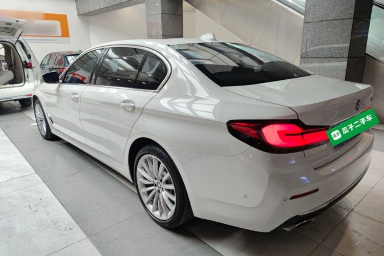 Used BMW 5 Series 2022 Updated 530Li Luxury Edition Premium Package Rear Left 45 Deg