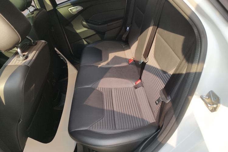 Used Ford Focus 2017 Hatchback 1.6L Automatic Fashion Edition Smart Drive Version Left Rear Seat