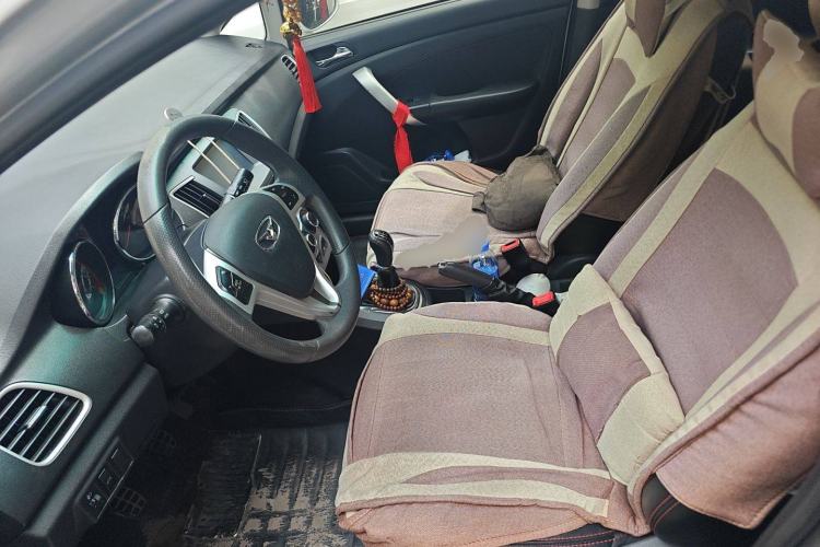 Used Cowin C3R 2015 1.5L Manual Gold Diamond Edition
