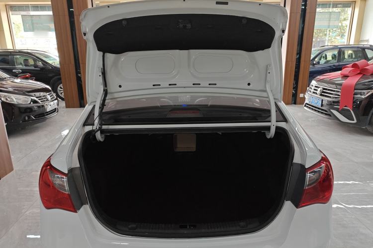 Used Hyundai Celesta 2011 1.6L Automatic Luxury Version