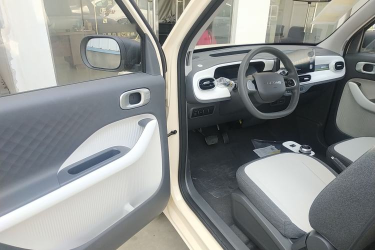 Used Geely Galaxy Panda 2025 210 km – Yuanqi Bear