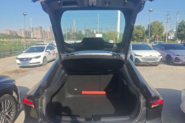 Used Changan UNI-V 2024 1.5T Prestige Sport Edition
