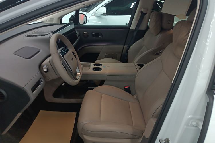 Used Li Auto i8 2025 Model Standard Version