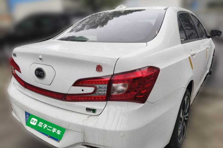 Used BYD Qin New Energy 2015 1.5T Dual-Crown Flagship Plus Edition
