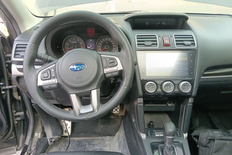 Used Subaru Forester 2016 2.0i Fashion Navigation Edition
