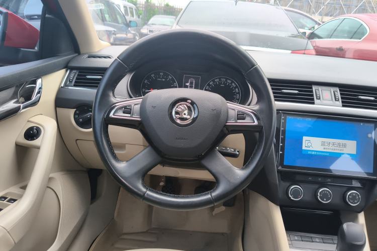 Used Skoda Octavia 2015 1.6L Manual Yijun Edition