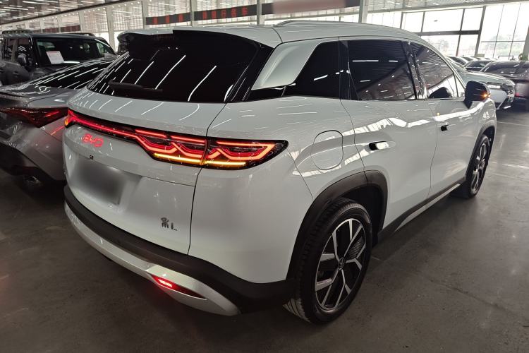 Used BYD Song L DM-i 2024 160km Beyond Edition
