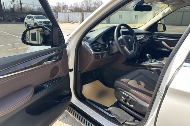 Used BMW X5 2018 xDrive28i